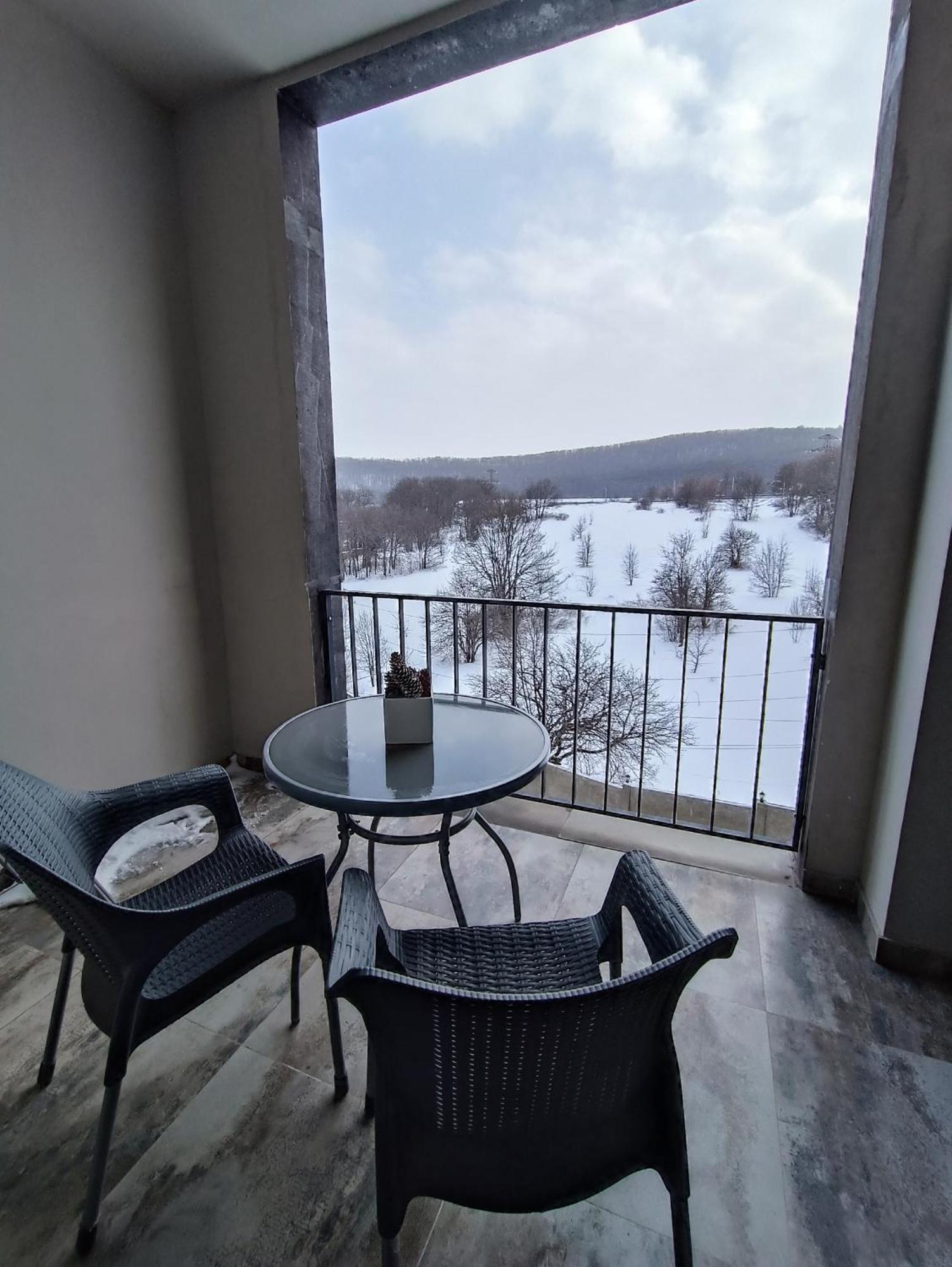 Sunny Apartment In Kechi House, Tsaghkadzor Eksteriør billede